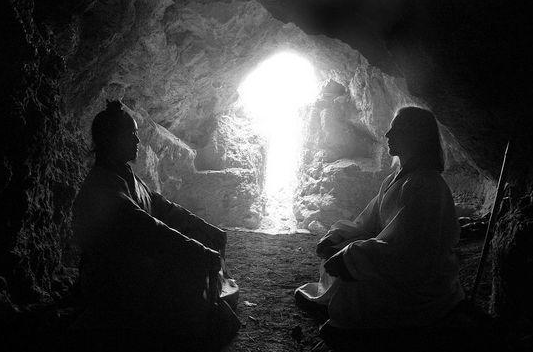 修行者也玩O2O，拜佛禪修不用去寺院